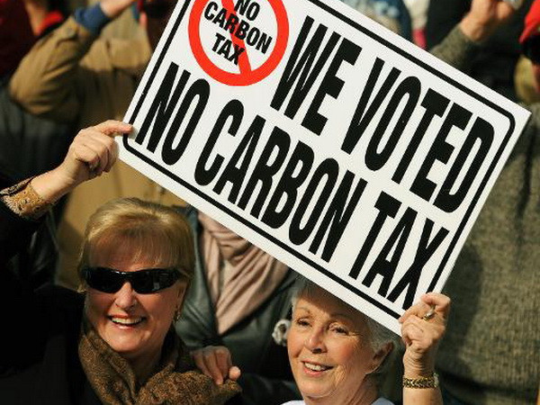 Hạ viện Australia thông qua dự luật bãi bỏ thuế carbon ảnh 1