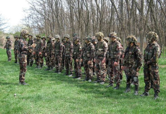 Hungary điều hàng nghìn quân đến biên giới chặn dòng người di cư ảnh 2