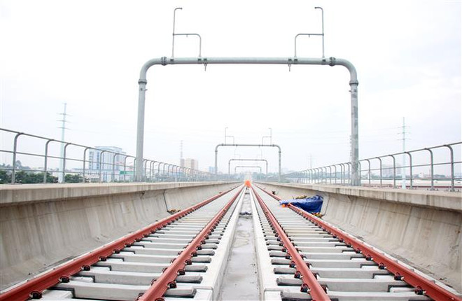 Đường ray tuyến metro số 1 (Bến Thành-Suối Tiên). (Ảnh: Tiến Lực/TTXVN) Hàn Quốc đề xuất tiếp cận đầu tư dự án tuyến metro số 5 giai đoạn 2 ảnh 1