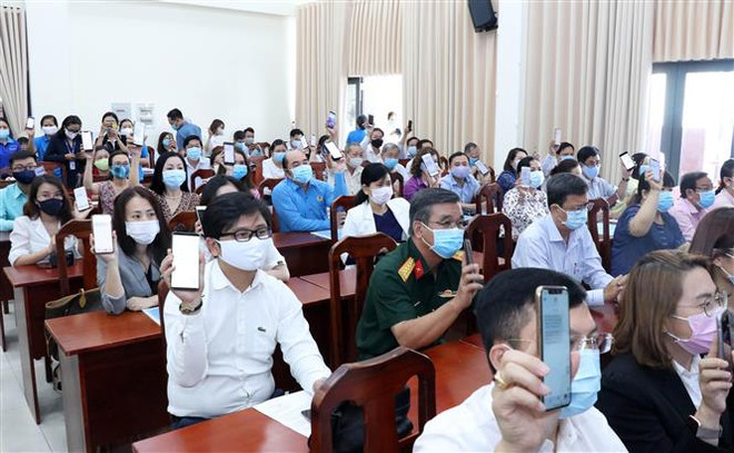 Nhân dân TP.HCM chung tay chống dịch và hỗ trợ đồng bào bị hạn mặn ảnh 2