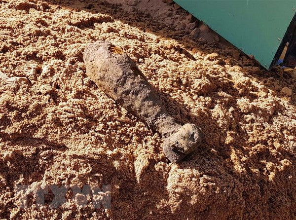 Cuốc trúng quả đạn khi làm rẫy, một người bị thương nặng ảnh 1