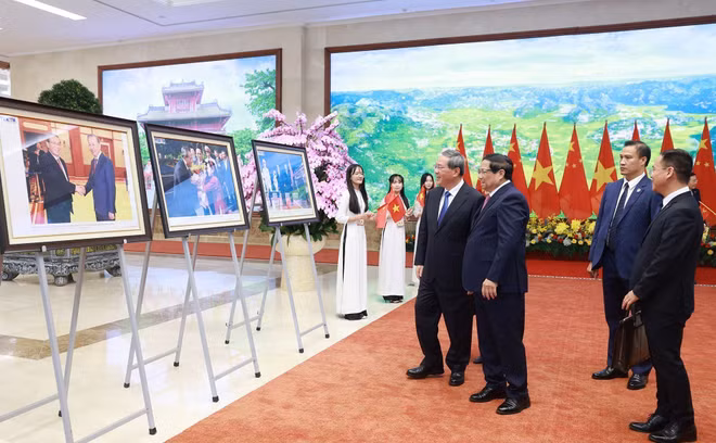 ttxvn_thu tuong trung bay anh (3).jpg