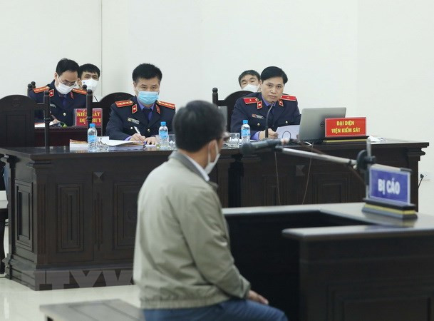 Cựu Phó Tổng cục Tình báo bị phạt 14 năm tù về tội “Nhận hối lộ” ảnh 2