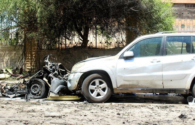 Syria: Đánh bom xe bên ngoài trung tâm cứu trợ, 2 người thiệt mạng ảnh 1