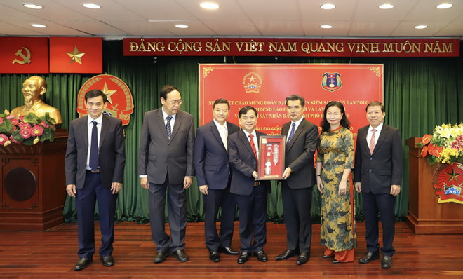 Viện trưởng Viện Kiểm sát Nhân dân Tối cao Lào làm việc tại TP.HCM ảnh 1