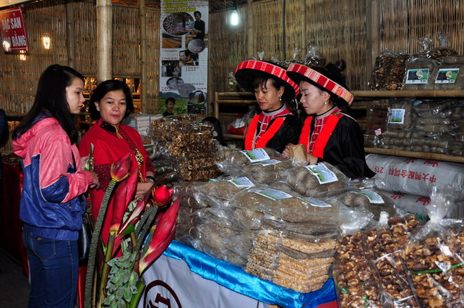 Khai mạc hội chợ đặc sản vùng miền Việt Nam tại thủ đô Hà Nội ảnh 4