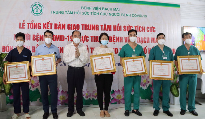 TP.HCM: Tiếp nhận trung tâm Hồi sức người bệnh COVID-19 BV Bạch Mai ảnh 4