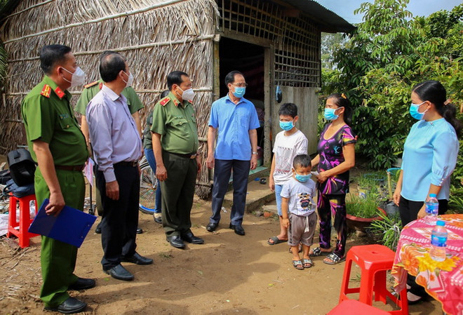 Điểm tựa cho trẻ mồ côi ở tỉnh Long An do đại dịch COVID-19 ảnh 1