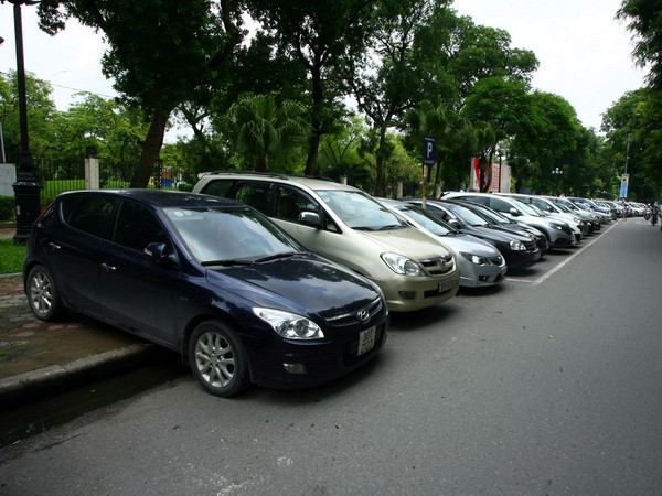 Hà Nội sẽ tăng giá trông giữ ôtô, xe máy từ đầu năm 2018 ảnh 1