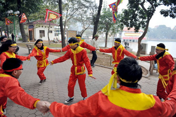 Rộn ràng các trò chơi dân gian trong ngày Tết cổ truyền ảnh 3