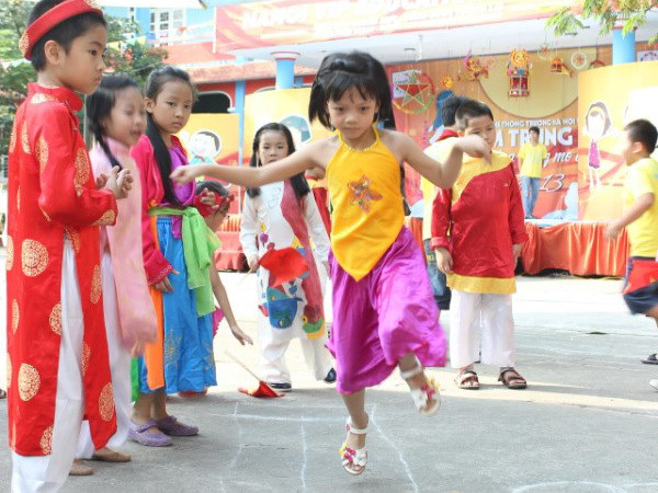 Rộn ràng các trò chơi dân gian trong ngày Tết cổ truyền ảnh 4