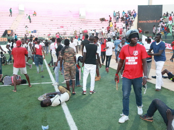 Senegal bắt giữ 10 nghi can vụ giẫm đạp ở sân vận động tháng trước ảnh 1