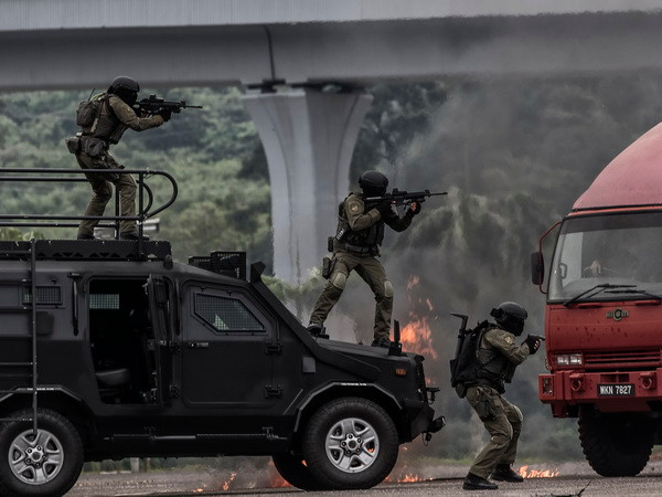 Malaysia tăng cường truy quét tội phạm trước thềm SEA Games 29 ảnh 1