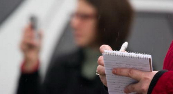 Báo chí truyền thống trước thách thức của truyền thông xã hội ảnh 1