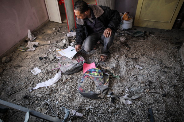 Israel tấn công các căn cứ của phong trào Hamas ở Dải Gaza ảnh 1