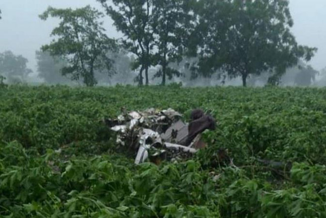 Rơi máy bay huấn luyện tại Ấn Độ, khiến 2 học viên thiệt mạng ảnh 1
