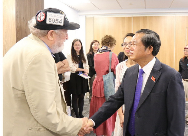 Phó Chủ tịch Quốc hội Đỗ Bá Tỵ thăm và làm việc tại New York ảnh 2