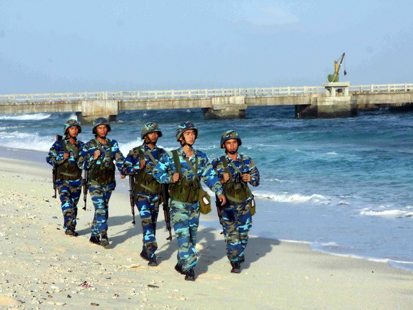 Gần 7.700 tác phẩm dự thi viết "Hướng về biển đảo quê hương" ảnh 1