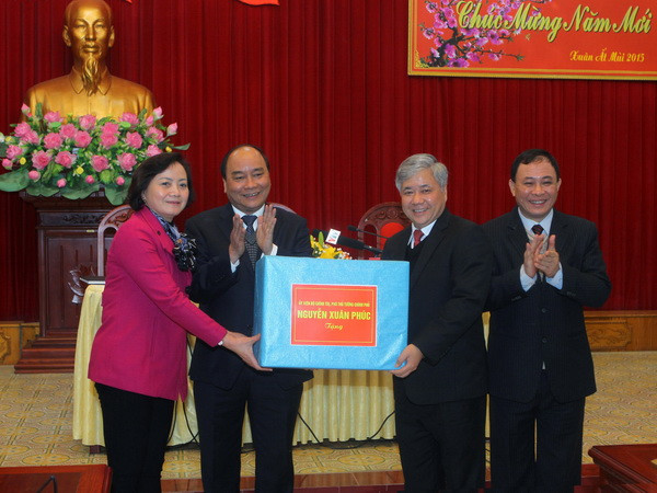 Phó Thủ tướng làm việc với tỉnh Yên Bái và Ban Chỉ đạo Tây Bắc ảnh 1