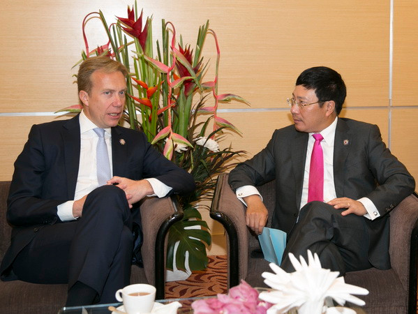 Hoạt động bên lề AMM 48 của Phó Thủ tướng Phạm Bình Minh ảnh 1