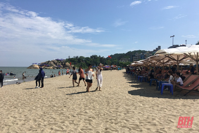 Thanh Hóa đón 374.000 lượt khách trong dịp nghỉ lễ 30/4 và 1/5 ảnh 1