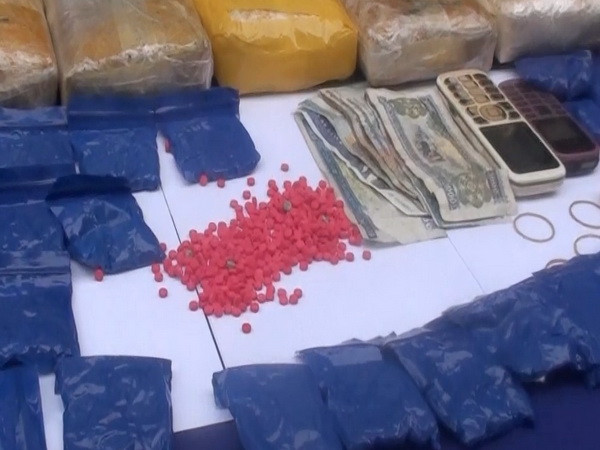 Khởi tố đối tượng 'đầu nậu' ma túy tổng hợp tại Hà Nội ảnh 1