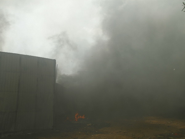 Hỏa hoạn khiến cháu bé 3 tuổi tử vong, cụ bà 102 tuổi thương nặng ảnh 1