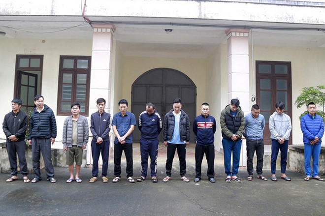 Hà Tĩnh: Khởi tố 12 đối tượng về tội “Tổ chức đánh bạc” và “Đánh bạc” ảnh 1