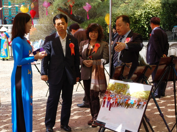 Người Việt tại Hàn cầu siêu tưởng niệm các liệt sỹ ở đảo Gạc Ma ảnh 3