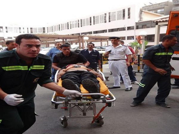 Công bố mới về số nạn nhân trong vụ đánh bom nhà thờ ở Ai Cập ảnh 1