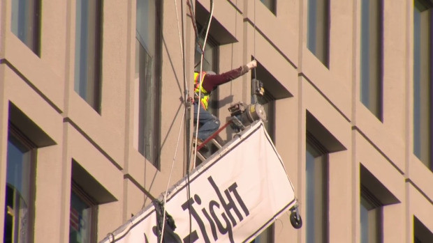 Mỹ: Nổ tại thành phố Baltimore, hàng chục người bị thương ảnh 1