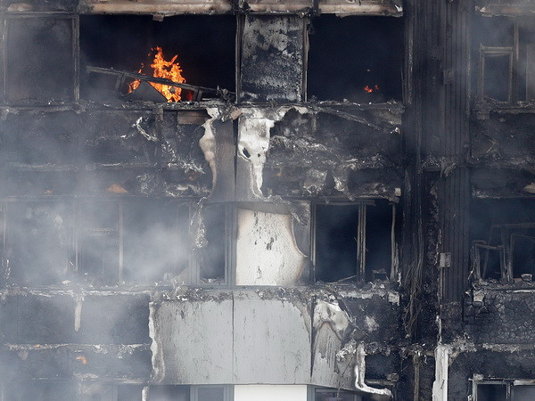 Bà May chỉ định một cựu thẩm phán đứng đầu điều tra cháy chung cư ảnh 1