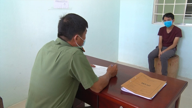 Tạm giam 2 đối tượng tổ chức cho người khác trốn đi nước ngoài ảnh 1