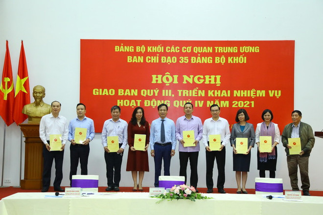 Đảng ủy Khối TW: Quyết liệt đấu tranh, phản bác thông tin xấu độc ảnh 1