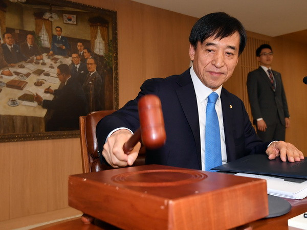 Hàn Quốc lo ngại tác động kinh tế từ mối đe dọa Triều Tiên ảnh 1