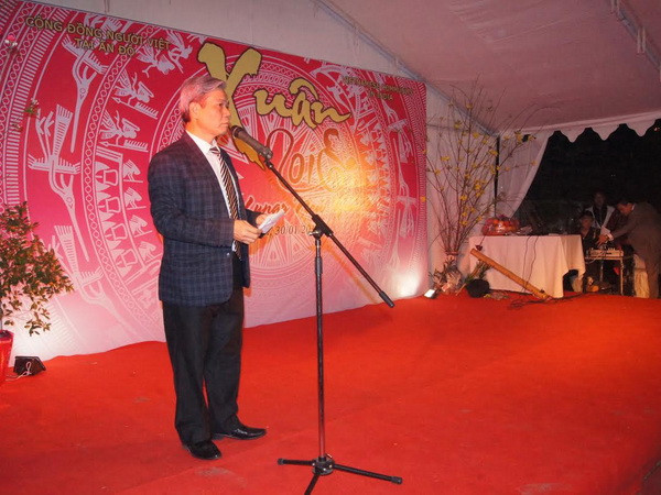 Đại sứ quán Việt Nam tại Bỉ và Ấn Độ tổ chức đón Tết Bính Thân ảnh 2