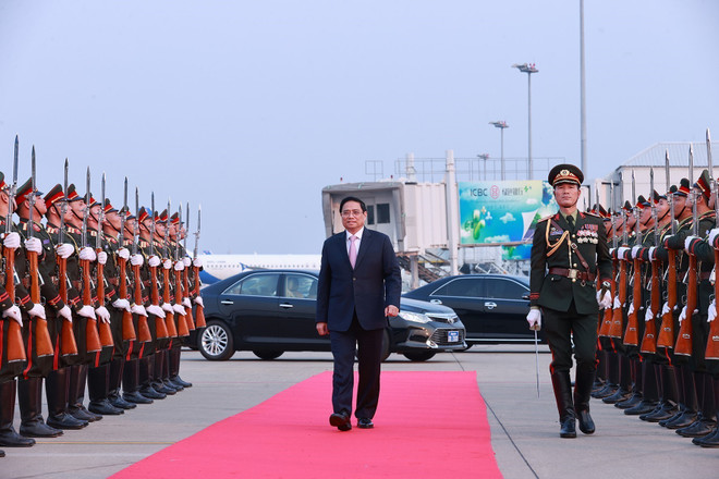 Thủ tướng Phạm Minh Chính kết thúc tốt đẹp chuyến công tác tại Lào ảnh 1