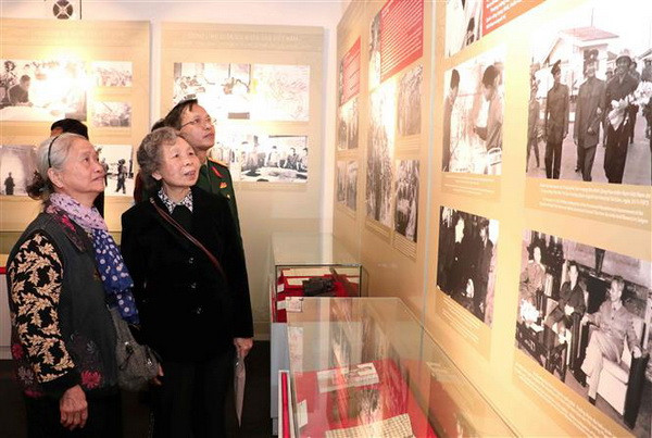 Triển lãm tướng lĩnh Quân đội nhân dân Việt Nam qua những trận đánh ảnh 1