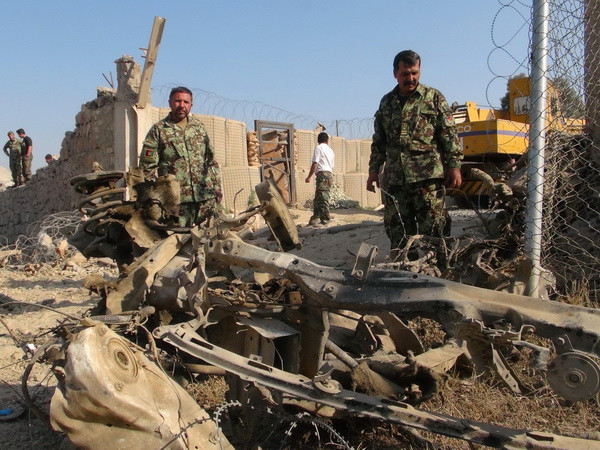 Afghanistan: Đánh bom liều chết, hơn 10 người thương vong ảnh 1