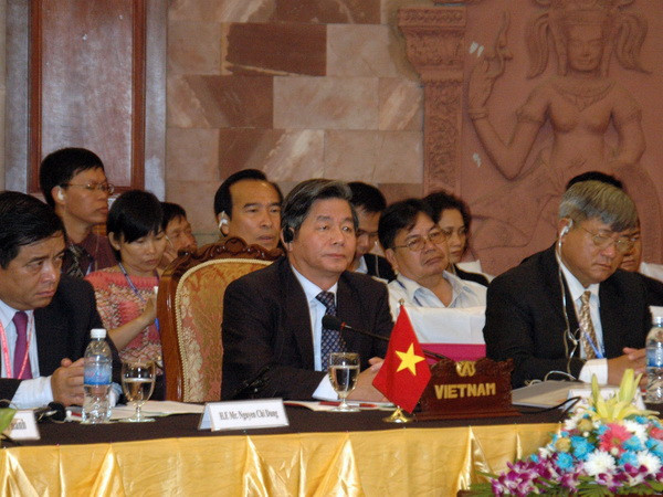 Hội nghị Ủy ban điều phối Tam giác phát triển Campuchia-Lào-Việt ảnh 1