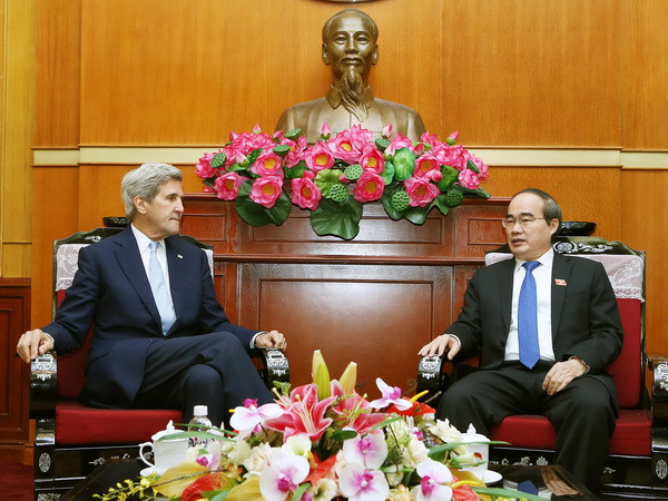 Bí thư Thành ủy Nguyễn Thiện Nhân tiếp cựu Ngoại trưởng Hoa Kỳ ảnh 1