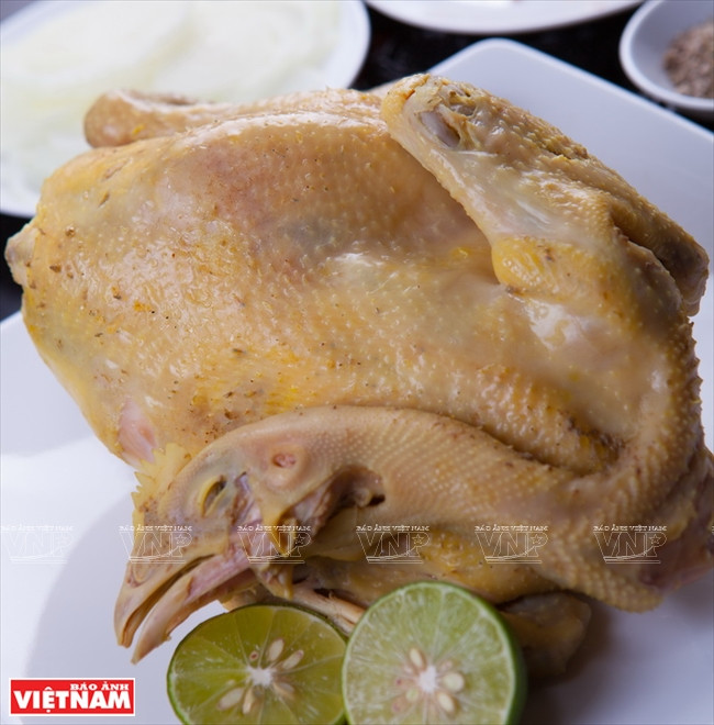 Nộm hoa chuối một món ăn chốn vườn quê và dân dã ảnh 3