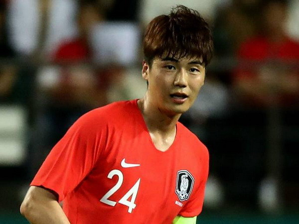 Đội trưởng Ki Sung-yueng có khả năng không thể đá trận gặp Đức ảnh 1