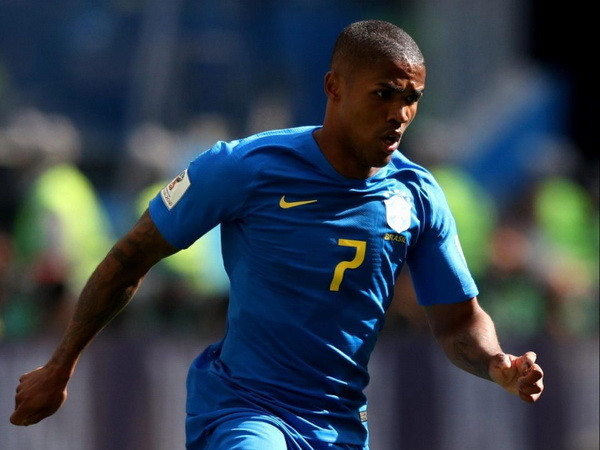 Brazil nhận tin dữ: Tiền vệ Douglas Costa dính chấn thương ảnh 1
