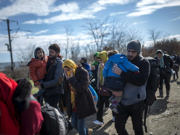 Đức ra tối hậu thư để châu Âu giải quyết khủng hoảng tị nạn ảnh 1