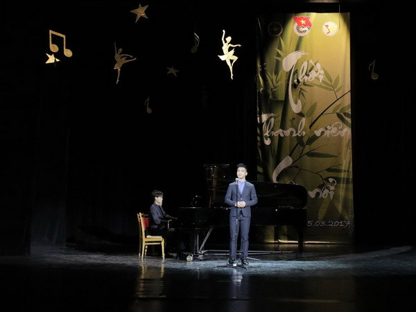 Thời thanh niên sôi nổi của sinh viên nghệ thuật Việt Nam tại Nga ảnh 1