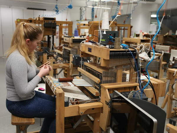 Các trường đại học Anh nỗ lực bình ổn học phí cho sinh viên quốc tế ảnh 2