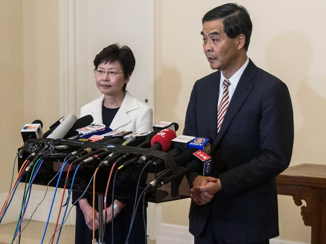 Lãnh đạo Hong Kong tuyên bố sẵn sàng đối thoại về cải cách bầu cử ảnh 1