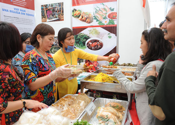 Văn hóa và ẩm thực Việt Nam thu hút bạn bè quốc tế tại Mexico ảnh 6