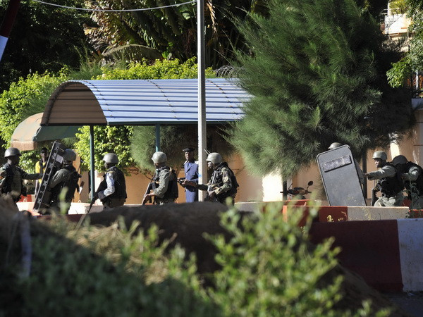 Mỹ gửi lính đặc nhiệm tới Mali hỗ trợ giải quyết vụ bắt cóc con tin ảnh 1